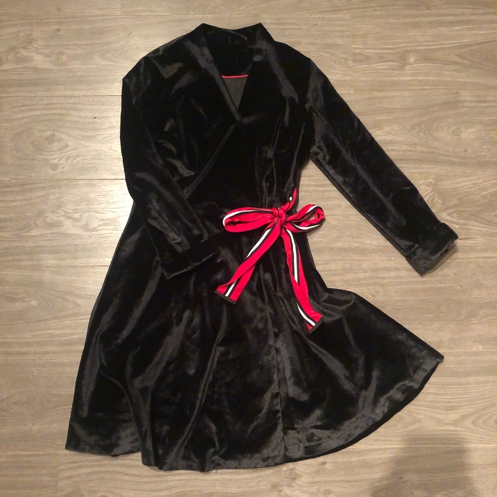 Thick black velvet robe dress